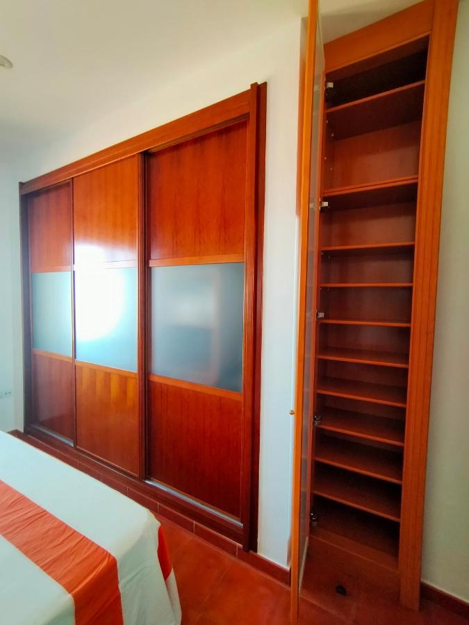 Soho Views & Parking Apartment Малага Екстериор снимка